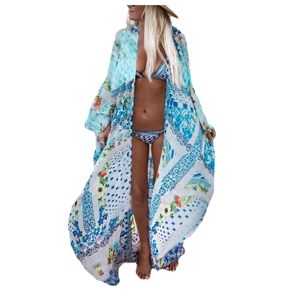 🔥 6 HOUR SALE - 1 Left! 🔥 Boho Beach Cover-Up in Blue & Green - Picture 5 of 8